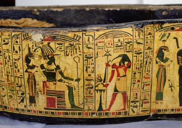 Detalle de la base del ataúd exterior de la momia de Nesyamun, posiblemente encontrado en Deir El-Bahri, Nuevo Reino, c.1100 a.C.