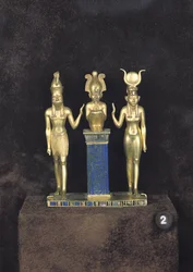 Osiris, Horus, Isis: La tríada de Osorkon II, reinado de Osorkon II, c.874-850 a.C.
