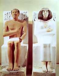 Rahotep y su esposa, Nofret, hacia 2620 a. C.