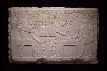 Fragmento de pared de la tumba de Thenti, 2524-2400 a.C.