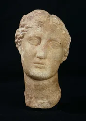 Cabeza de Berenice II (269-221 a.C.)