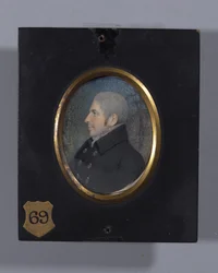 Retrato de perfil de un hombre desconocido