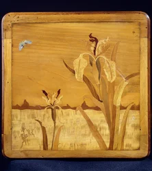 Mesa estilo Art Nouveau, por Emile Galle, Francia, siglo XX (detalle)