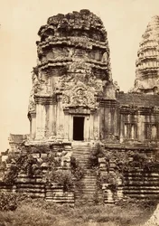 Gran Pagoda - Torre Norte del 2º Piso, 1866