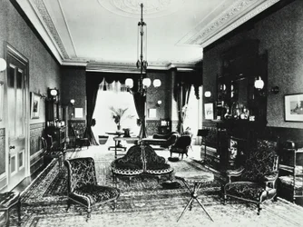 18 Addison Road: sala de dibujo, 1890