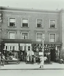 7-8 Gainsborough Road: elevaciones frontales, Londres, 1899