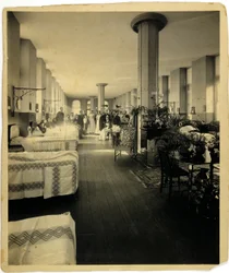 Sala infantil en el Hospital St. Thomas, Londres, c.1900