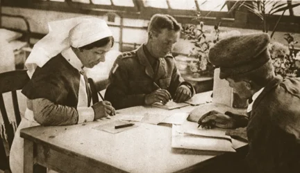 Australianos y el Conscripción: Cómo se realiza la votación australiana en un hospital de Londres, ilustración de The Illustrated War News, 25 de octubre de 1916