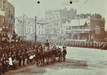 Blackwall Tunnel: ceremonia de apertura con el Príncipe de Gales, luego Rey Eduardo VII, y la Princesa Alejandra, 1897