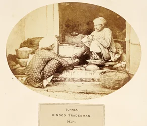 Bunnea, comerciante hindú, Delhi, de The People of India, por J. Forbes Watson, publicado en 1868