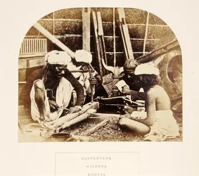Carpinteros, Hindúes, Madrás, de The People of India, por J. Forbes Watson, publicado en 1868