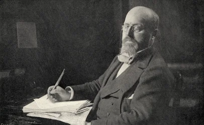 Henry James (1843-1916) en su estudio