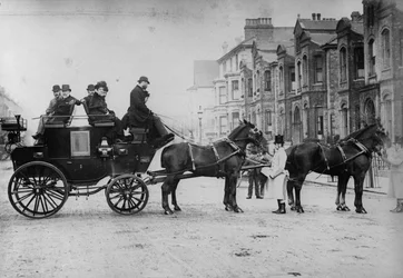 Diligencia tirada por caballos, c.1880s