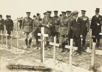 El Rey Jorge V en el cementerio, Passchendaele