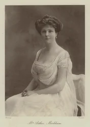 Sra. de Arthur Markham (foto b/n)