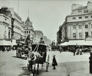 Oxford Circus, Westminster LB: mirando al este, 1890