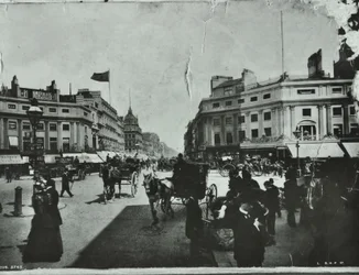 Oxford Circus, Westminster LB: mirando al este, 1895