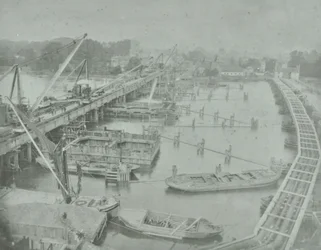 Putney Bridge: excavación de cimientos para el nuevo puente, 1883
