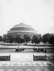 El Royal Albert Hall, Londres, c.1880