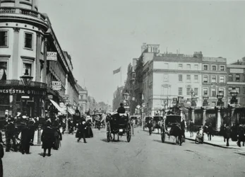 The Strand (Oeste), 1895