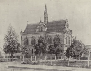 La Universidad, North Terrace, Adelaide