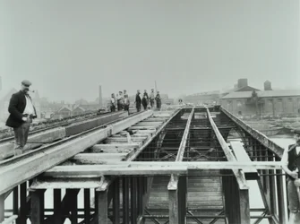 Vauxhall Bridge: demolición, 1898