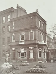 Vista de la Casa del Jardín de Clements Inn, 1885