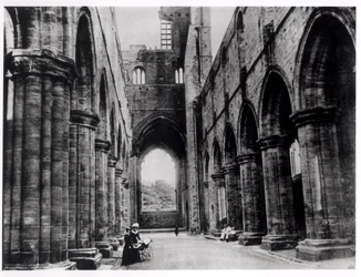 Visitantes a la Abadía de Kirkstall