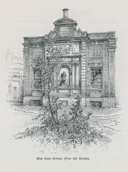 Escuela Blue Coat desde el jardín