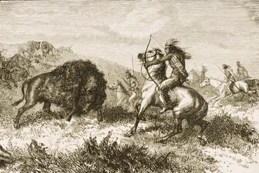Caza de Búfalos en las Grandes Llanuras entre St. Louis y Denver, c.1870, de 
