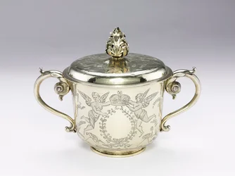 Copa con tapa, 1686