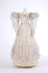 Vestido de noche, 1829