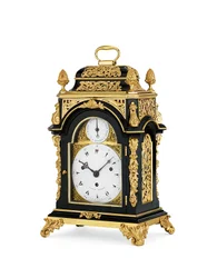 Reloj de mesa de ocho días con montura de ormolu y ebonizado de Jorge III, c.1765