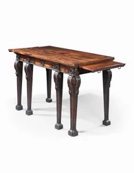 Mesa auxiliar tardía de George II, c.1755