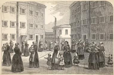 Madres, con sus hijos, ejercitándose en la prisión de Tothill Fields, ilustración de Las prisiones criminales de Londres y escenas de la vida en prisión de Henry Mayhew y John Binny, pub. 1862