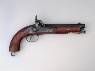 Pistola de percusión de ánima lisa .656, 1873