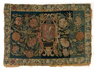 Funda de cojín larga de tapiz con las armas de Walter Jones y de su esposa Eleanor Pope, hecha posiblemente en Sheldon, Inglaterra, después de 1600 (lana)