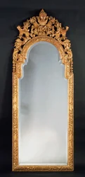 Espejo de William y Mary (gesso dorado)