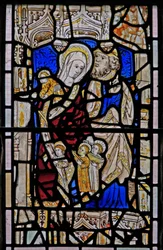 Ventana Ew que representa a Santa María Cleofás, Alfeo y sus hijos