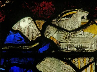 Ventana S3 que representa la historia del Arca de Noé: el sacrificio de Noé
