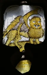 Ventana n2 que representa un símbolo evangélico: el león de San Marcos