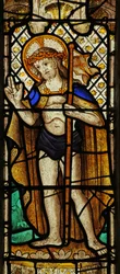 Ventana n3 que representa a Cristo de la Resurrección