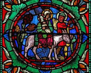 Ventana s15 que representa la Huida a Egipto