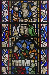 Ventana w43 que representa a San Juan Bautista en el Bautismo de Cristo en el Río Jordán
