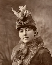 Amy Roselle, actriz británica, 1887