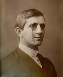 Brandon Thomas, actor, dramaturgo y compositor británico, 1887