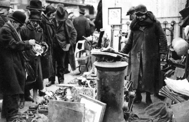 Vieja feria de hierro en el Boulevard Richard Lenoir, París, 1931