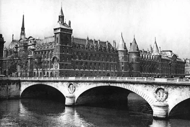 Vista de los Tribunales de Justicia y el Pont Neuf desde el Río Sena, París, 1931