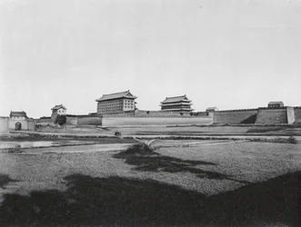 Sianfu, Pei men, Shensi, Puerta Norte de Sianfu, la capital provincial (foto b/n)