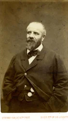 Eugène Pottier por Étienne Carjat